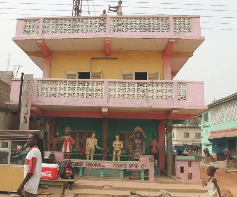 Иллюстрация к книге — Что такое Африка [i_276.jpg]