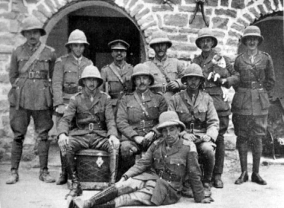 Иллюстрация к книге — Первый бронепоезд. От двинска до Кушки [c1_image033_resz.jpg]