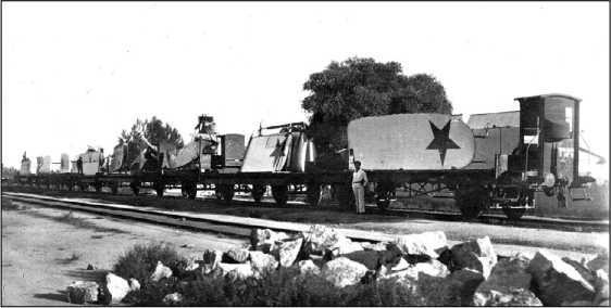 Иллюстрация к книге — Первый бронепоезд. От двинска до Кушки [c1_image088.jpg]