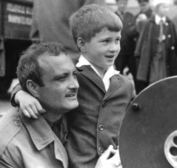 Иллюстрация к книге — Безбилетный пассажир  [i_056.jpg]