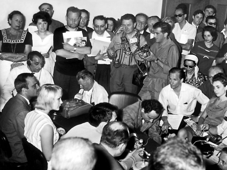 Иллюстрация к книге — Безбилетный пассажир  [i_057.jpg]