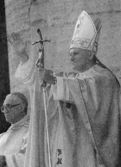 Иллюстрация к книге — Свидетель надежды. Иоанн Павел II. Книга 2 [i_004.jpg]