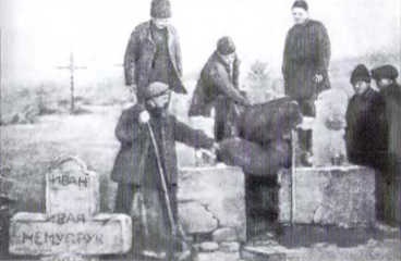 Иллюстрация к книге — Доносчик 001, или Вознесение Павлика Морозова [_016.jpg]