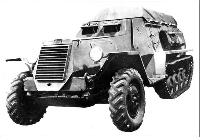 Иллюстрация к книге — Русские бронетранспортеры [i_008.jpg]