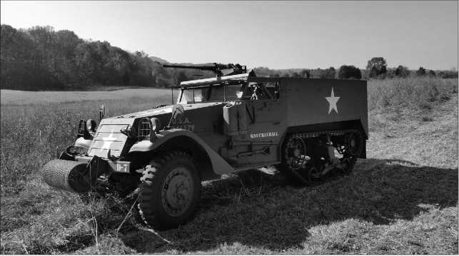 Иллюстрация к книге — Русские бронетранспортеры [i_011.jpg]