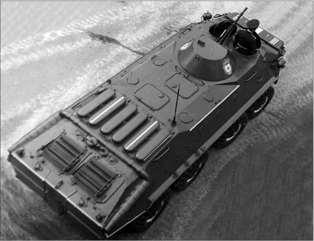 Иллюстрация к книге — Русские бронетранспортеры [i_079.jpg]