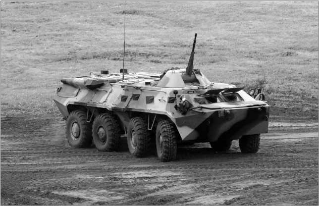 Иллюстрация к книге — Русские бронетранспортеры [i_098.jpg]