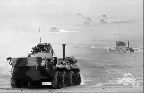 Иллюстрация к книге — Русские бронетранспортеры [i_130.jpg]