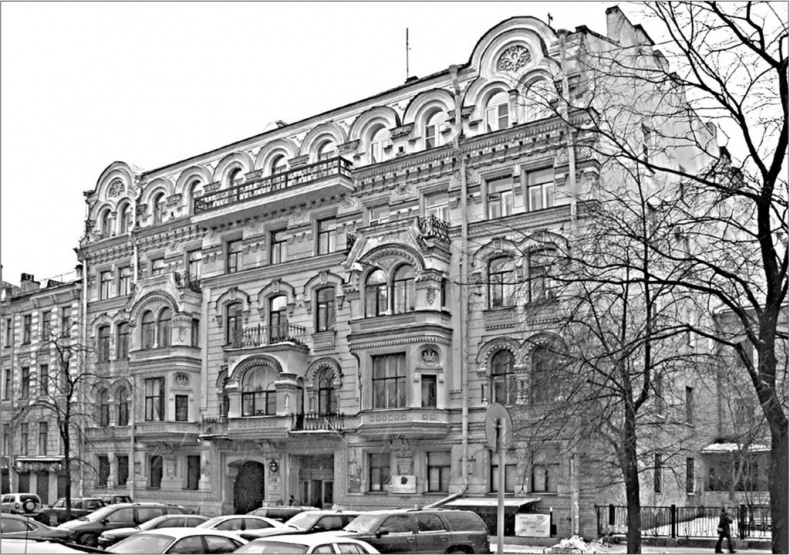 Иллюстрация к книге — Петербургские доходные дома. Очерки из истории быта [i_034.jpg]