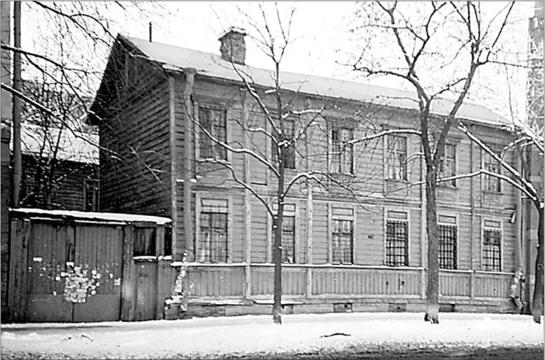 Иллюстрация к книге — Петербургские доходные дома. Очерки из истории быта [i_057.jpg]