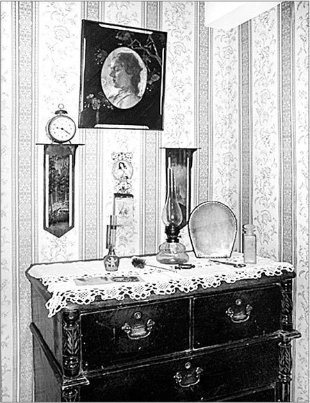 Иллюстрация к книге — Петербургские доходные дома. Очерки из истории быта [i_193.jpg]