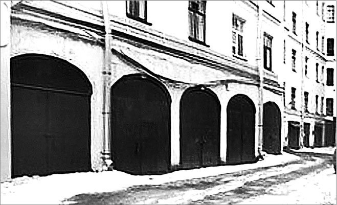 Иллюстрация к книге — Петербургские доходные дома. Очерки из истории быта [i_211.jpg]