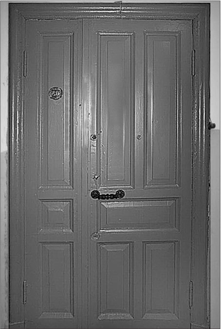 Иллюстрация к книге — Петербургские доходные дома. Очерки из истории быта [i_243.jpg]