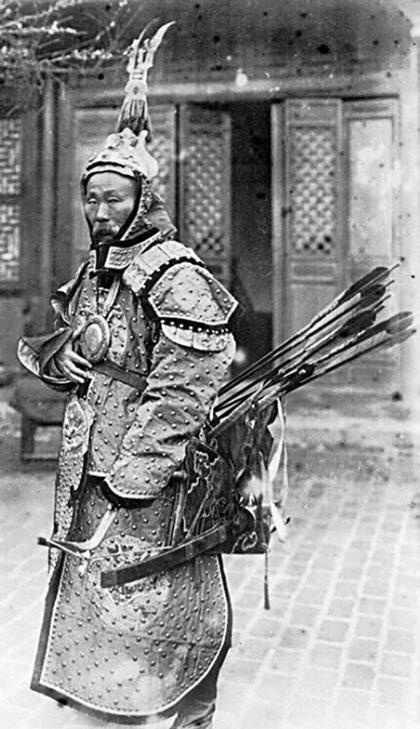 Иллюстрация к книге — Деревянные пушки Китая [i_007.jpg]