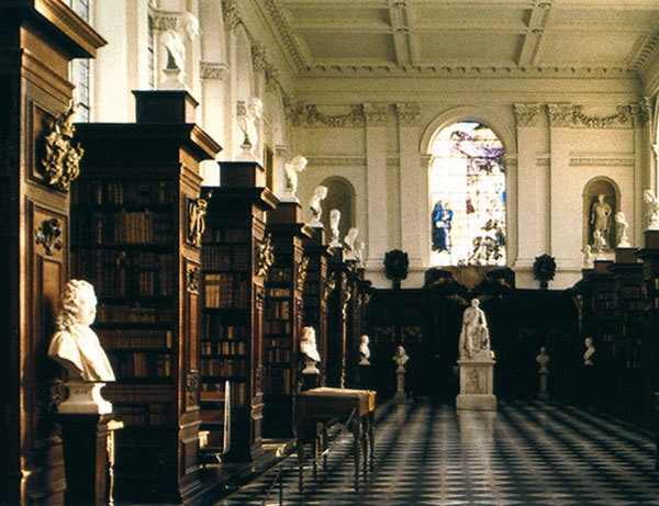 Иллюстрация к книге — Оксфорд и Кембридж. Непреходящая история  [i_007.jpg]