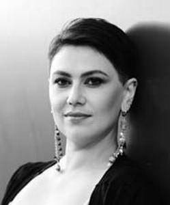 Иллюстрация к книге — Счастье сильнее страха [i_001.jpg]