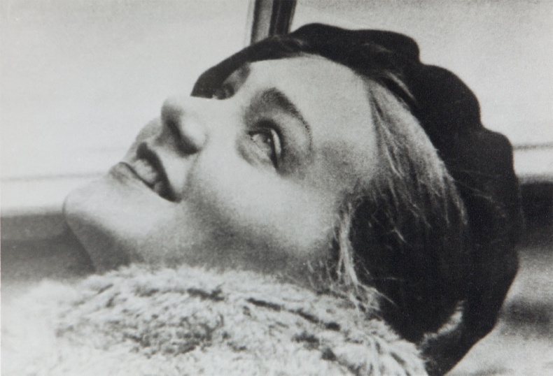 Иллюстрация к книге — Лара. Нерассказанная история любви, вдохновившая на создание «Доктора Живаго» [_11.jpg]