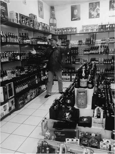 Иллюстрация к книге — Исповедь русского гангстера. Хроники времен организованного бандитизма. Книга вторая [i_034.jpg]