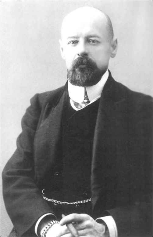 Иллюстрация к книге — Великие княгини и князья семьи Романовых [_page_395_image_0001_tn.jpg]