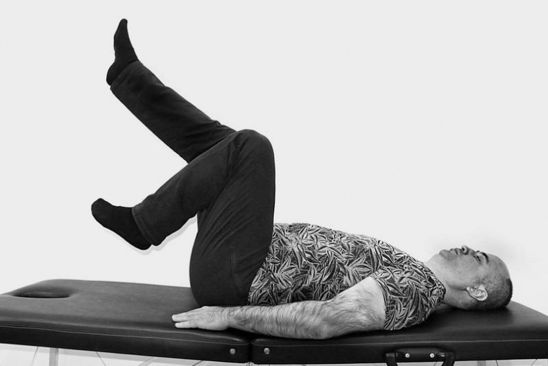 Иллюстрация к книге — Милые суставы [i_003.jpg]