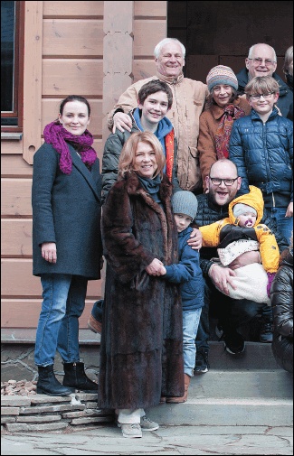 Иллюстрация к книге — На берегах утопий [i_076.jpg]