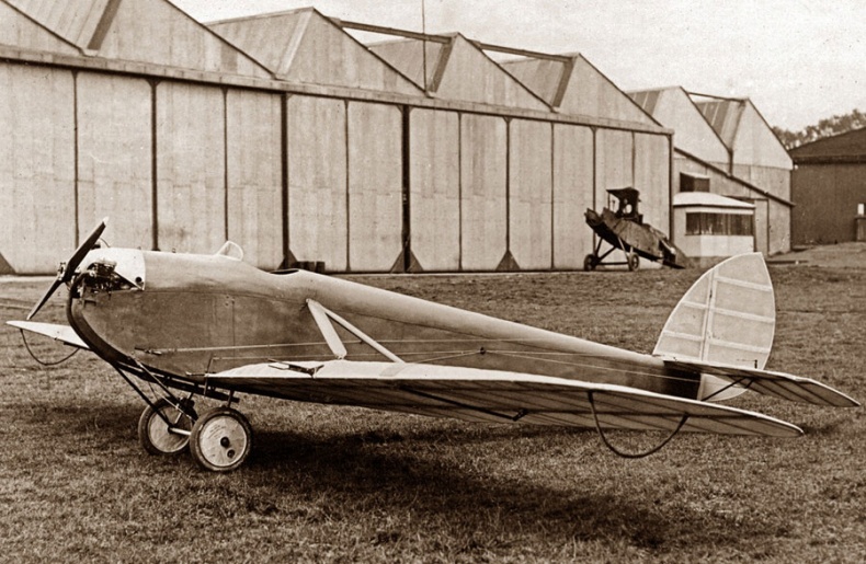 Иллюстрация к книге — Цель жизни. Записки авиаконструктора [i_050.jpg]