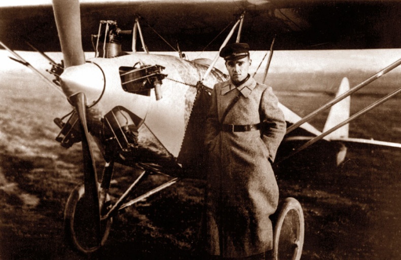 Иллюстрация к книге — Цель жизни. Записки авиаконструктора [i_059.jpg]