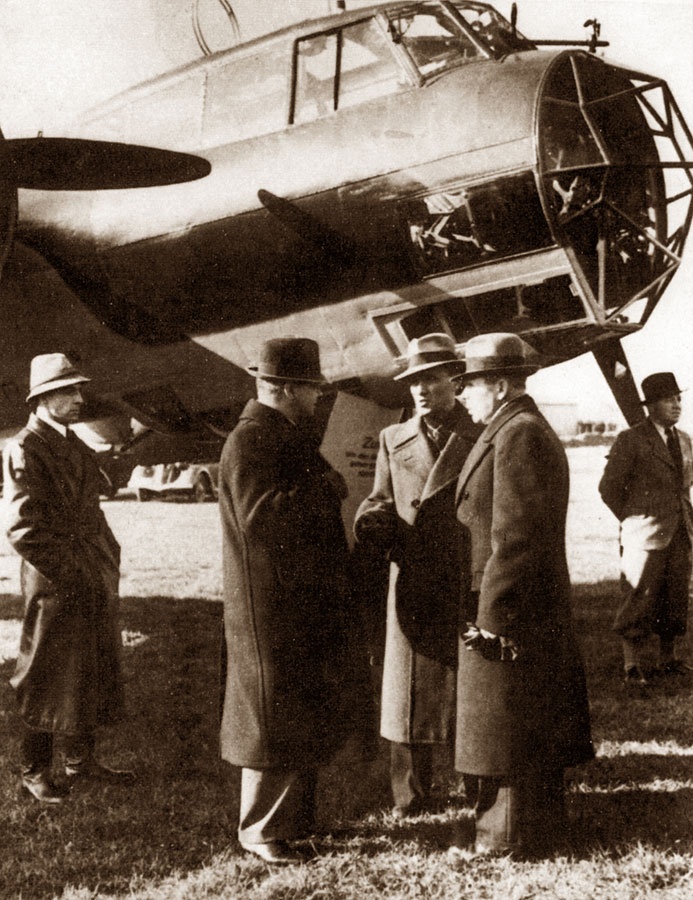 Иллюстрация к книге — Цель жизни. Записки авиаконструктора [i_122.jpg]