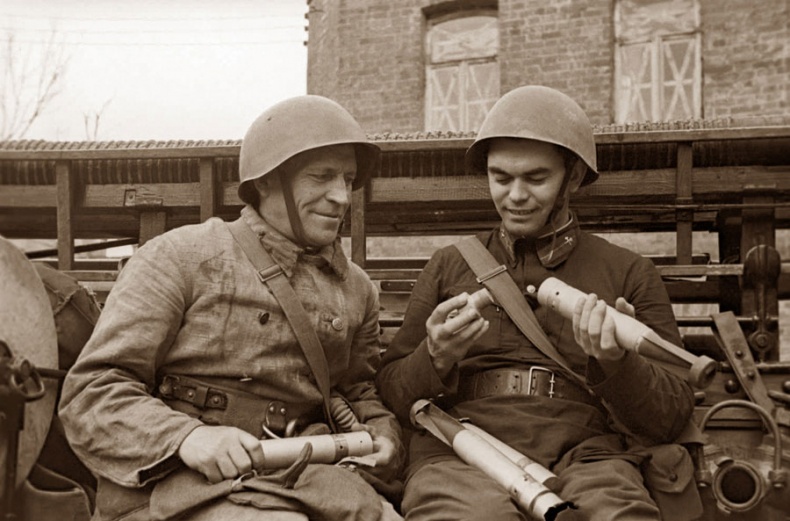 Иллюстрация к книге — Цель жизни. Записки авиаконструктора [i_170.jpg]