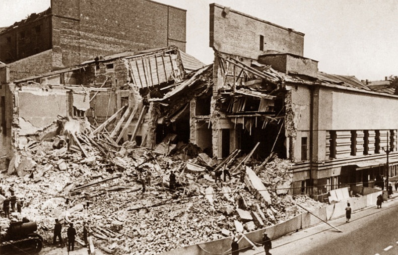 Иллюстрация к книге — Цель жизни. Записки авиаконструктора [i_184.jpg]