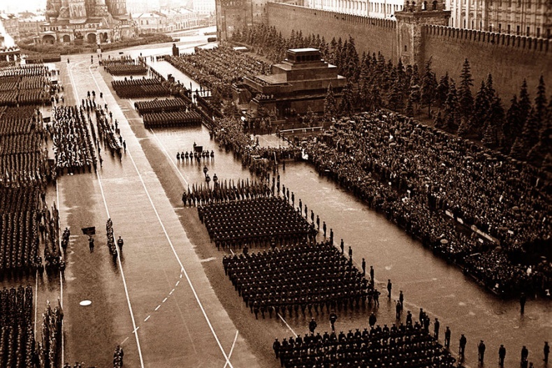 Иллюстрация к книге — Цель жизни. Записки авиаконструктора [i_238.jpg]