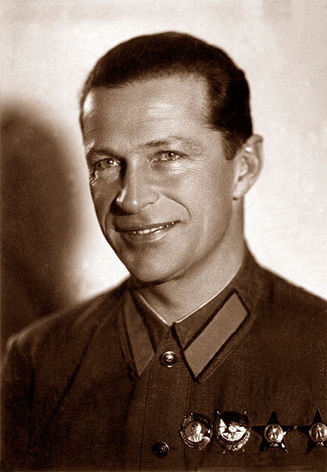 Иллюстрация к книге — Цель жизни. Записки авиаконструктора [i_327.jpg]