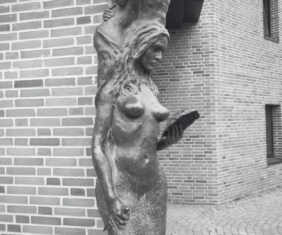 Иллюстрация к книге — Дом на хвосте паровоза. Путеводитель по Европе в сказках Андерсена [i_081.jpg]