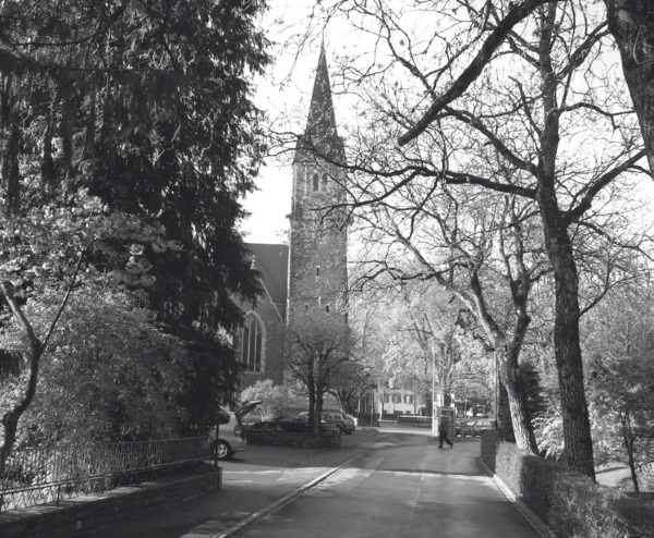 Иллюстрация к книге — Дом на хвосте паровоза. Путеводитель по Европе в сказках Андерсена [i_157.jpg]