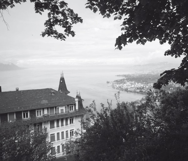 Иллюстрация к книге — Дом на хвосте паровоза. Путеводитель по Европе в сказках Андерсена [i_163.jpg]