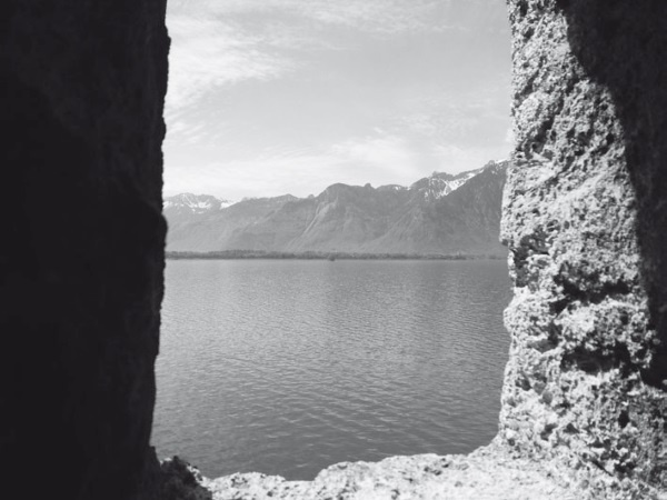 Иллюстрация к книге — Дом на хвосте паровоза. Путеводитель по Европе в сказках Андерсена [i_168.jpg]