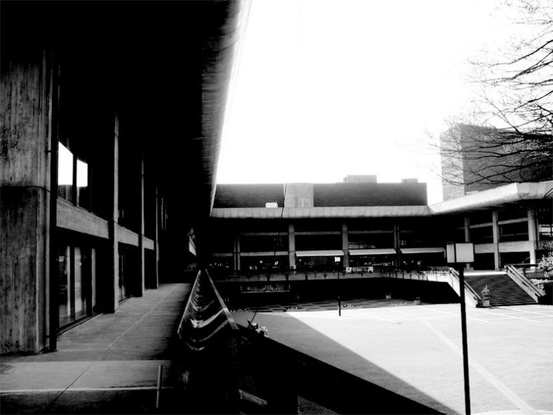 Иллюстрация к книге — Современная архитектура Японии. Традиции восприятия пространства [i_004.jpg]