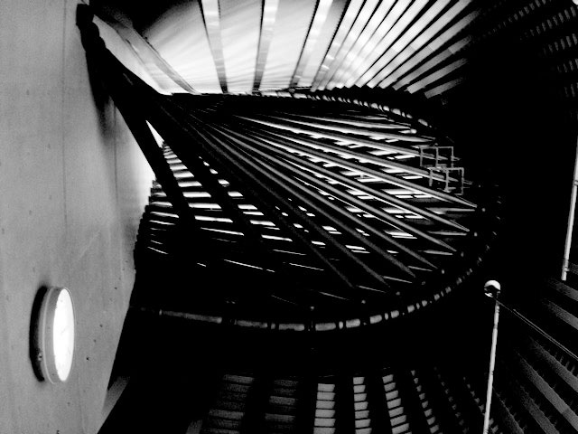 Иллюстрация к книге — Современная архитектура Японии. Традиции восприятия пространства [i_014.jpg]