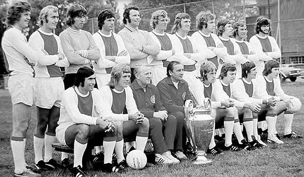 Иллюстрация к книге — История Лиги Чемпионов [i_023.jpg]