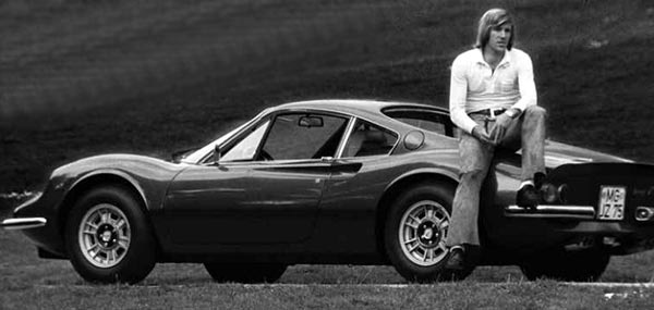 Иллюстрация к книге — История Лиги Чемпионов [i_043.jpg]