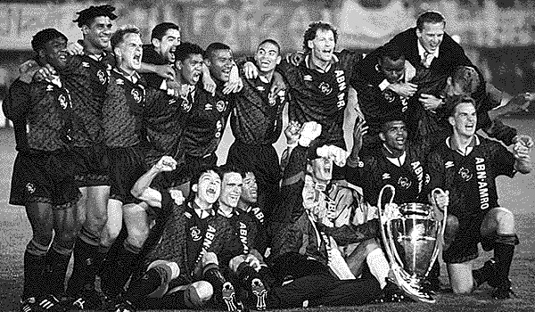 Иллюстрация к книге — История Лиги Чемпионов [i_072.jpg]