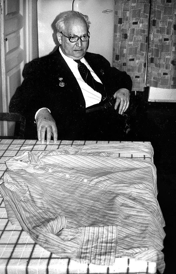 Иллюстрация к книге — Собибор / Послесловие [i_114.jpg]