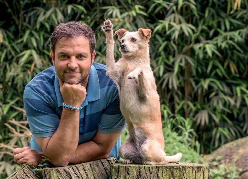 Иллюстрация к книге — Идеальная собака не выгуливает хозяина. Как воспитать собаку без вредных привычек [i_006.jpg]