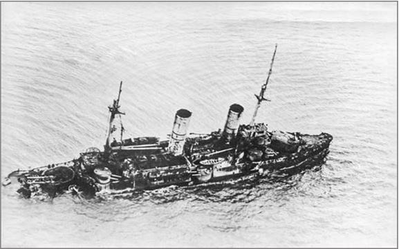 Иллюстрация к книге — Под Андреевским и Красным флагом. Русский флот в Первой мировой войне, Февральской и Октябрьской революциях. 1914–1918 гг. [i_015.jpg]