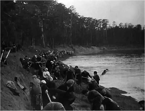 Иллюстрация к книге — Чудо под Москвой [i_001.jpg]