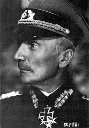 Иллюстрация к книге — Чудо под Москвой [i_014.jpg]