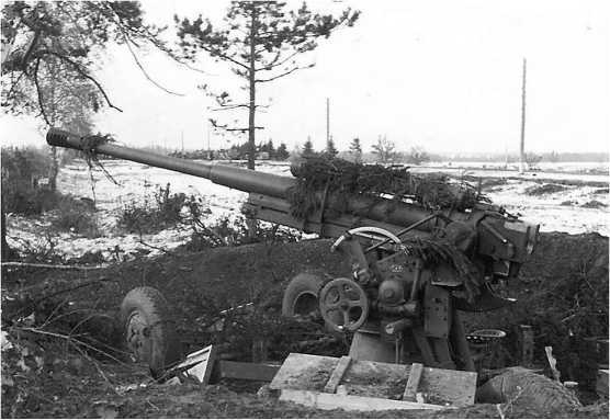 Иллюстрация к книге — Чудо под Москвой [i_060.jpg]