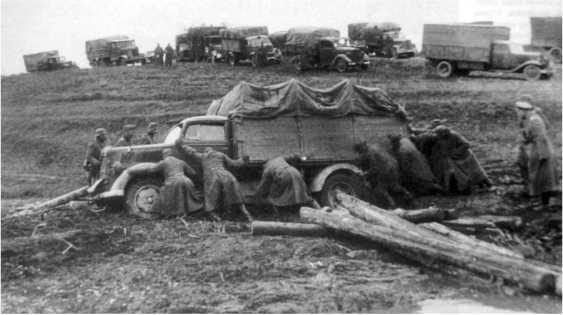 Иллюстрация к книге — Чудо под Москвой [i_075.jpg]