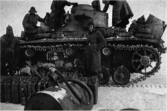 Иллюстрация к книге — Чудо под Москвой [i_089.jpg]