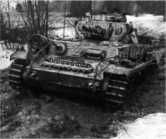 Иллюстрация к книге — Чудо под Москвой [i_094.jpg]